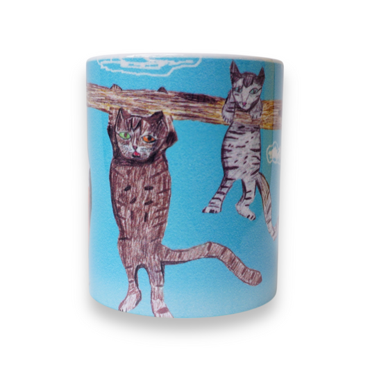 Gatitos en el árbol