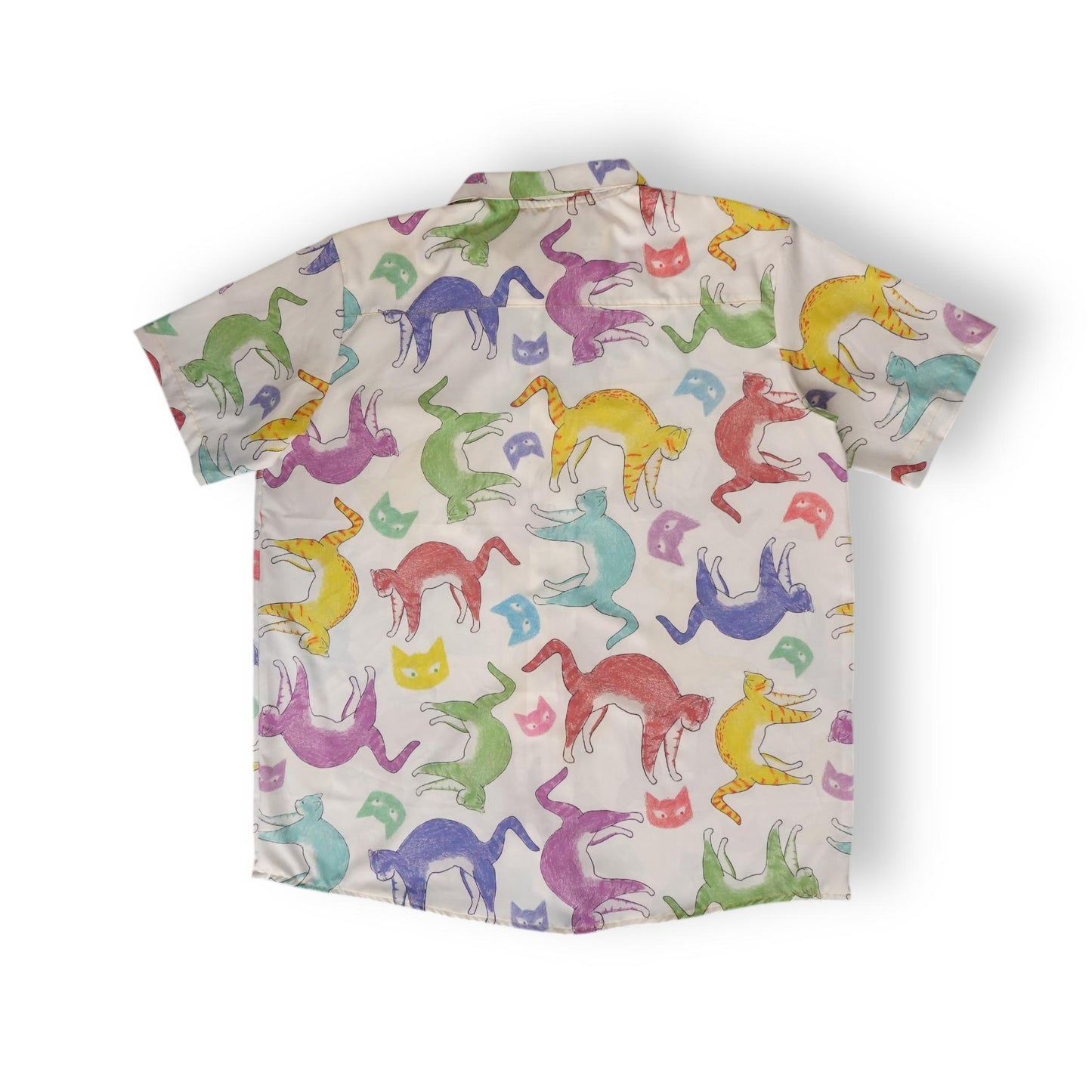Camisa Gatitos estirándose