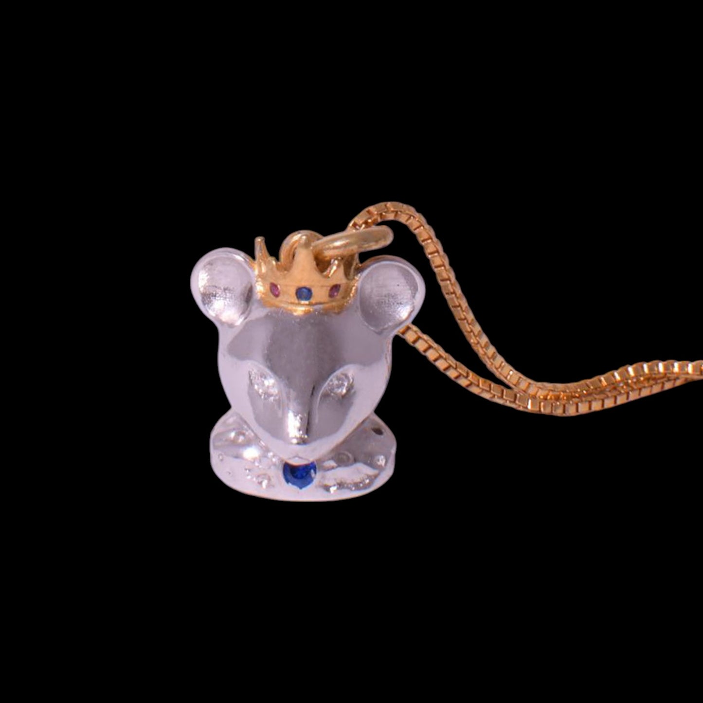 Cabeza ratón colgante